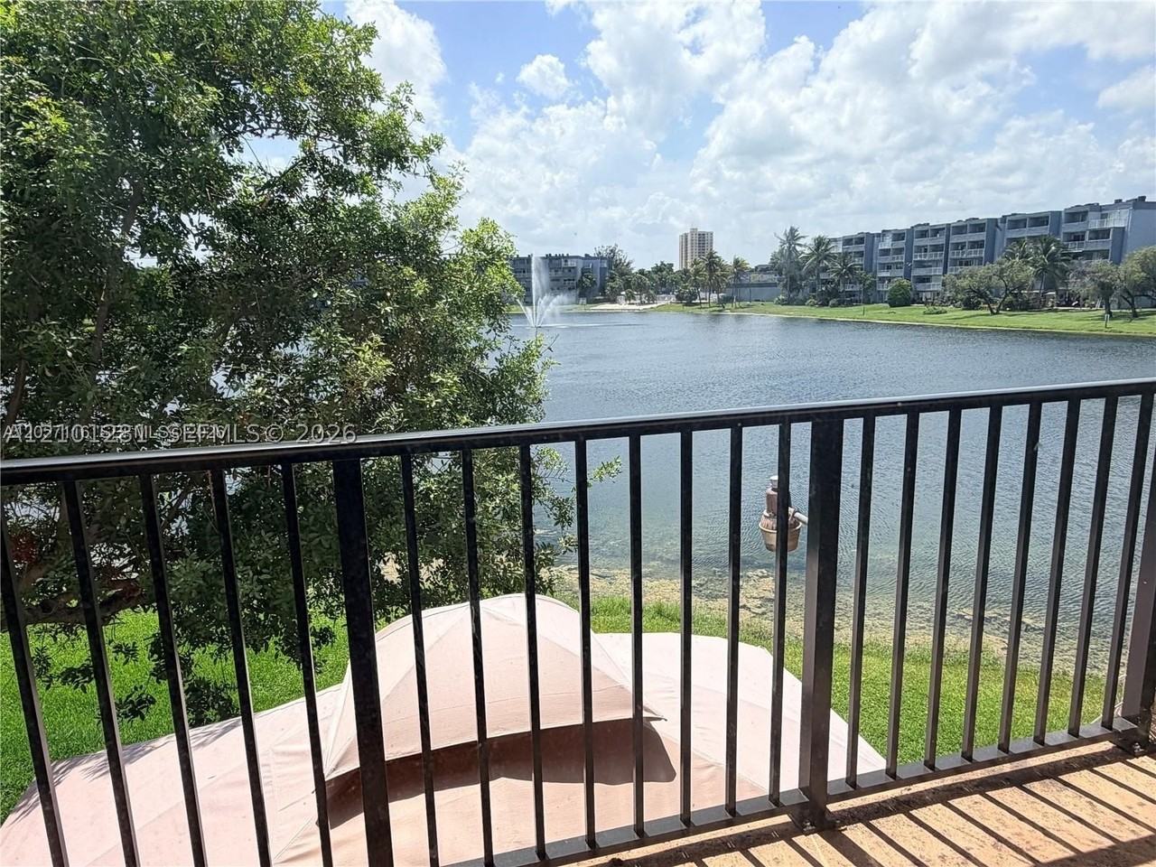 9135 Fontainebleau Blvd #7 - Photo 7 of 11