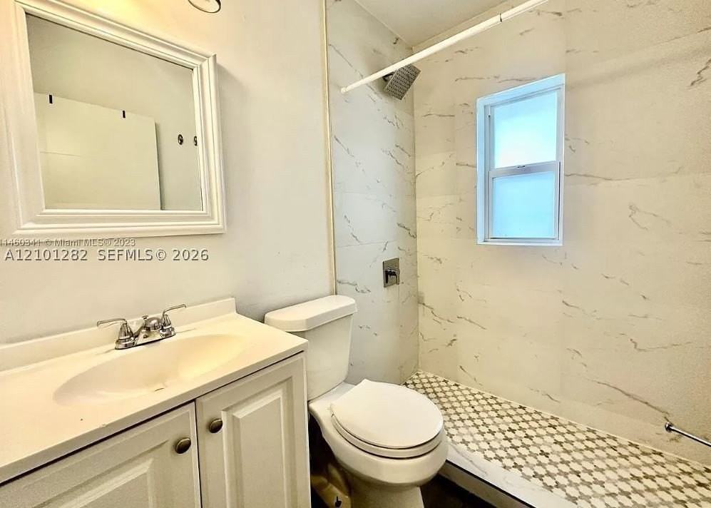 4916 Washington Dr - Photo 7 of 8