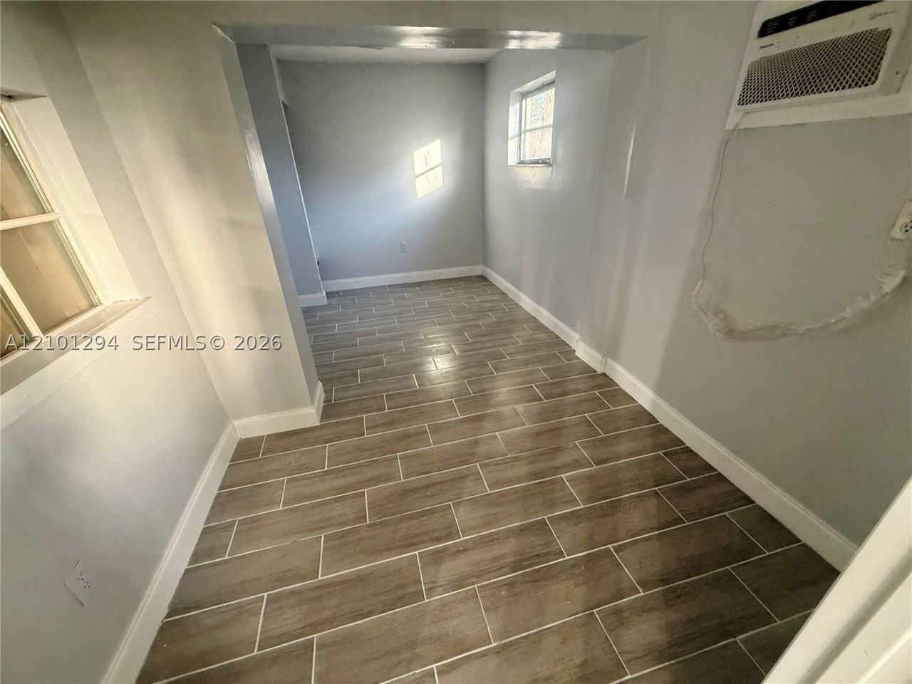 1132 Nw 30th Ave #C - Photo 7 of 15
