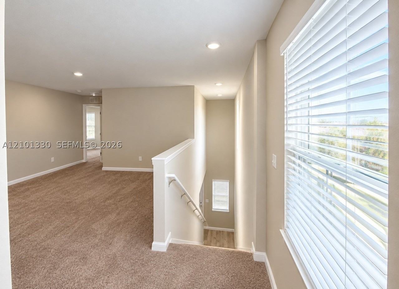3426 Dahlia Dr - Photo 3 of 9