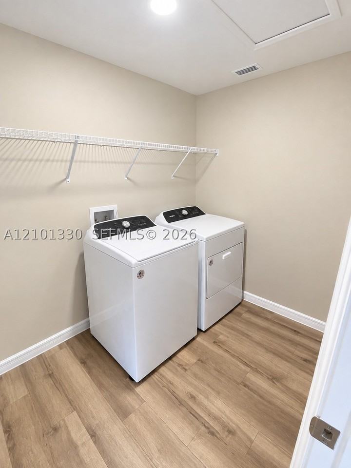 3426 Dahlia Dr - Photo 7 of 9