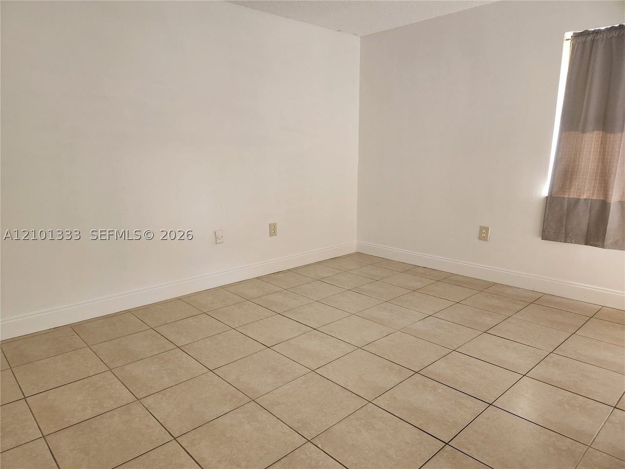 2298 Sw 81st Ave #2298 - Photo 7 of 13