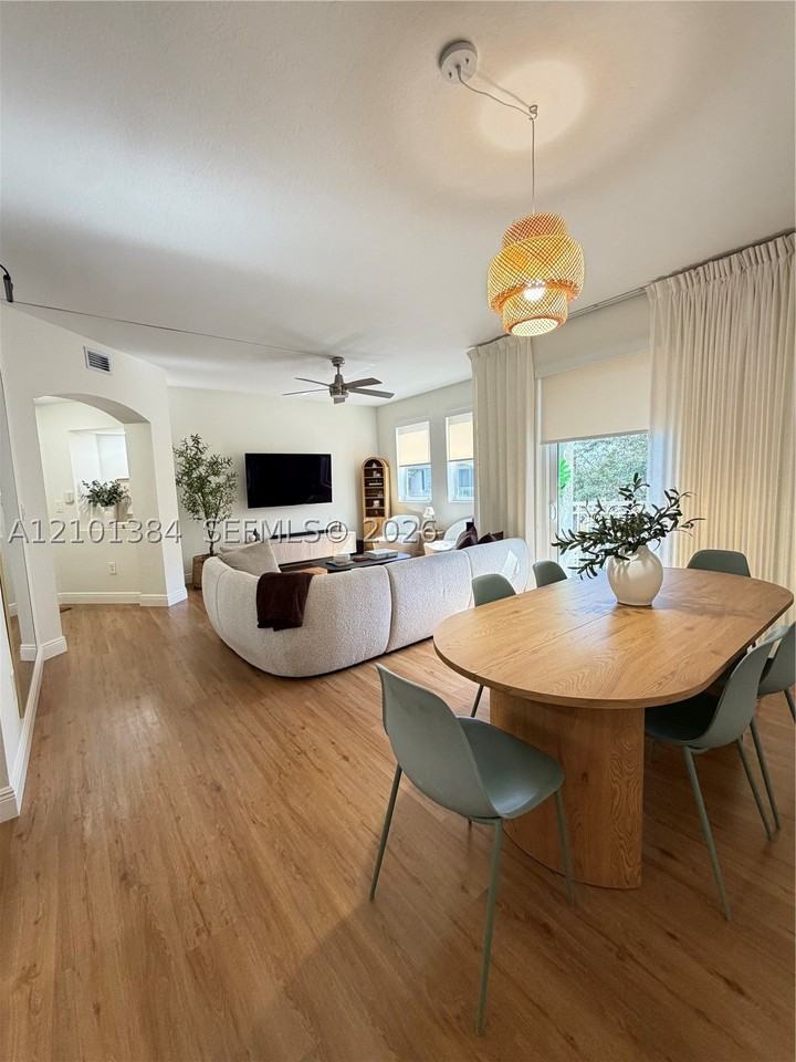 8866 W Flagler St #207 - Photo 3 of 15