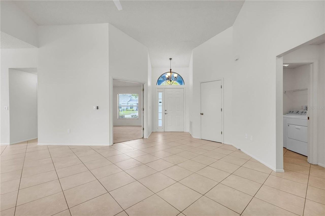 4847 8th Ave E - Photo 4 of 50