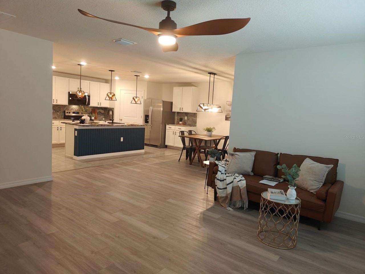 24596 Nw 23rd Ln - Photo 6 of 17