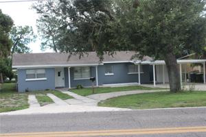 featured image of 2337 N Crystal Lake Dr