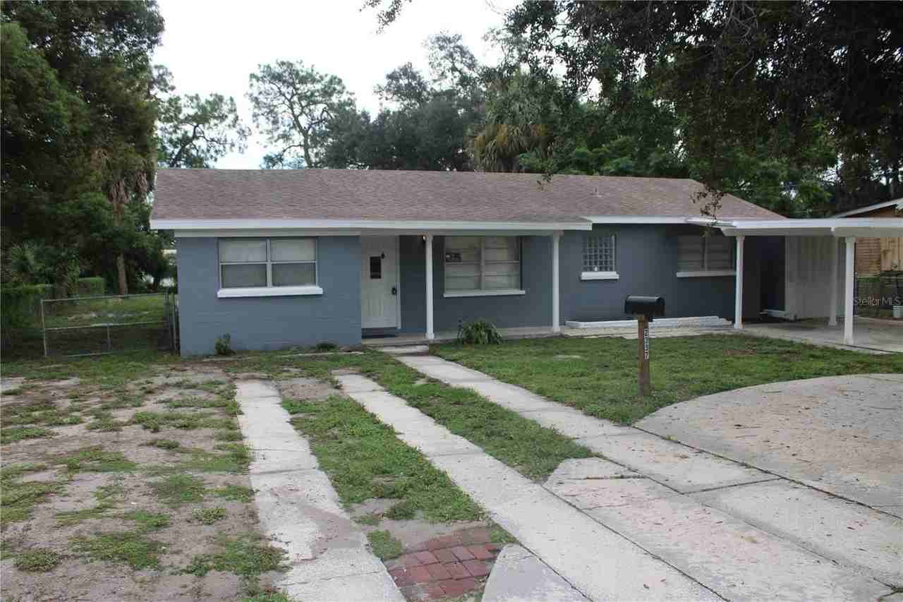 2337 N Crystal Lake Dr - Photo 2 of 12