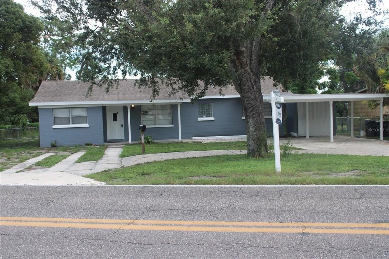 2337 N Crystal Lake Dr - Photo 4 of 12