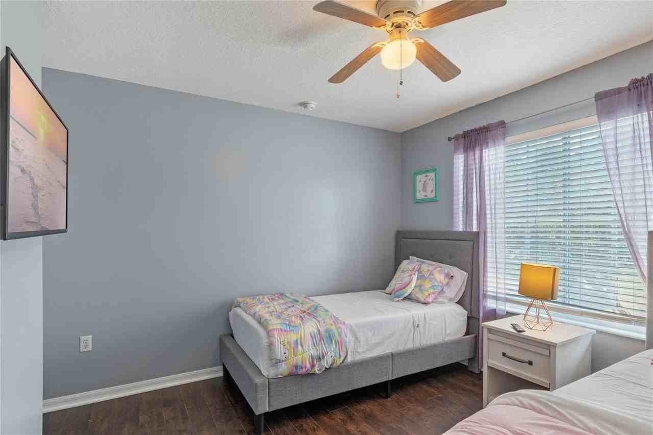 817 Highgate Park Blvd - Photo 6 of 24