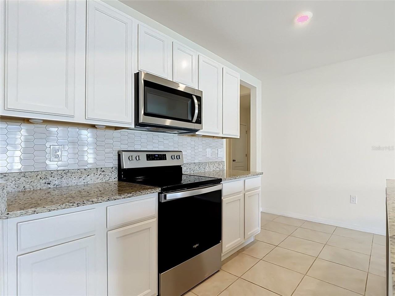 3956 Magenta Pl - Photo 4 of 31