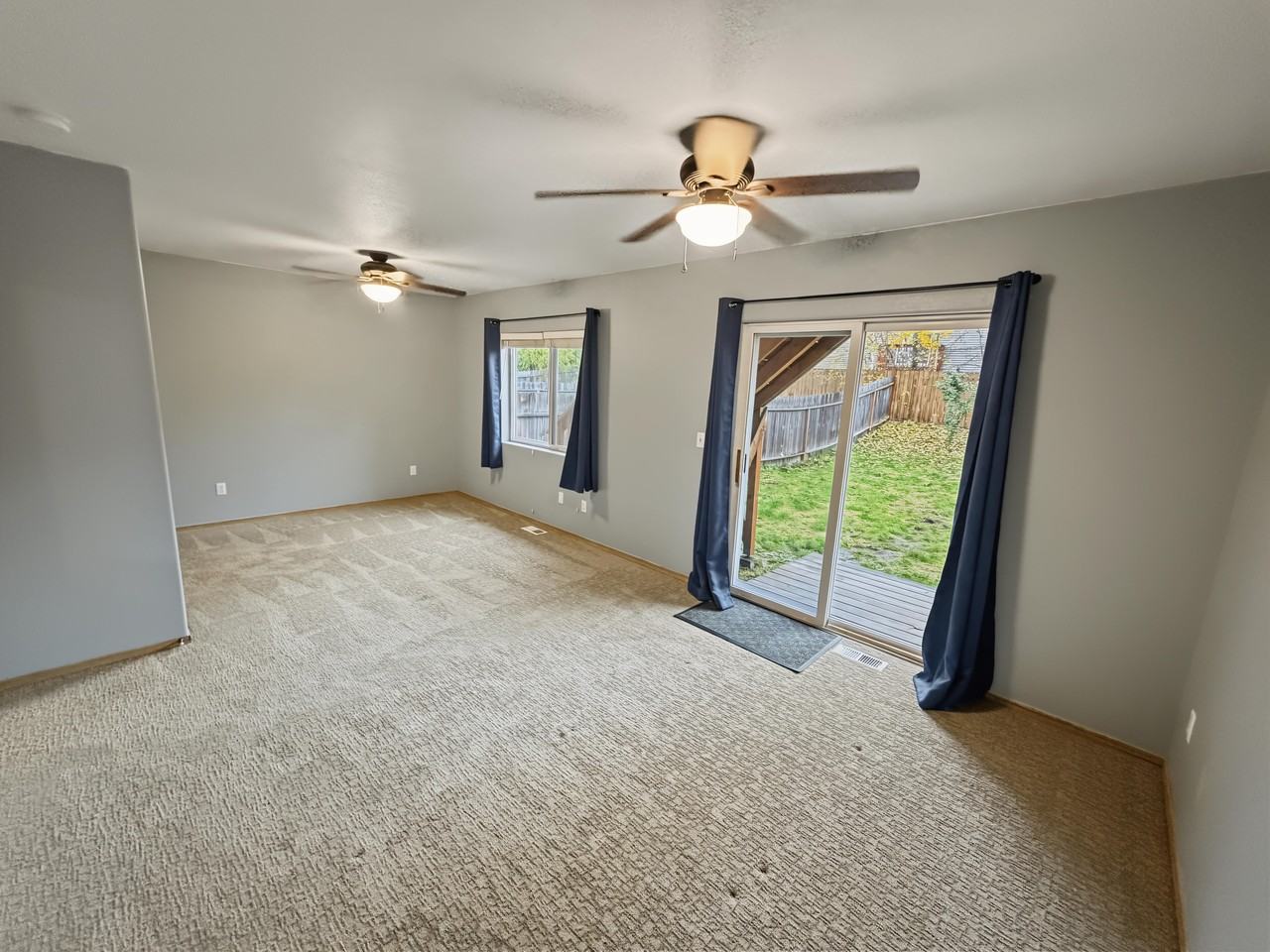 2633 Easthaven Cir #1 - Photo 7 of 10