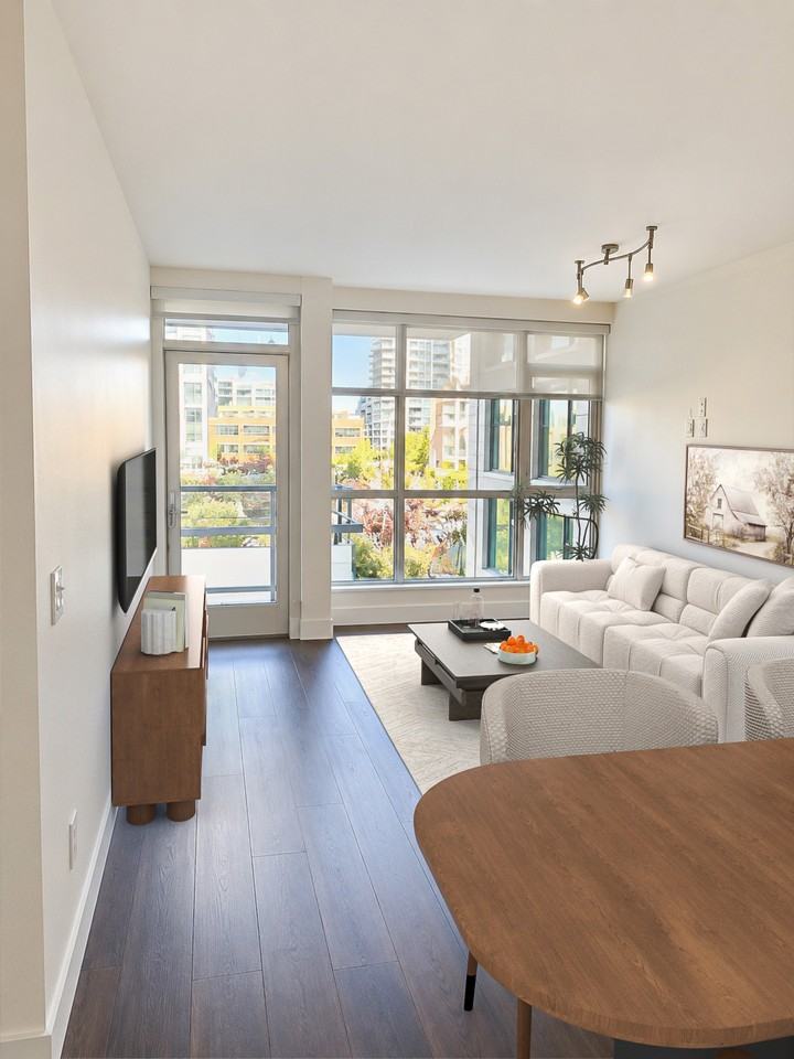 325 7th Ave #302 - Photo 5 of 28