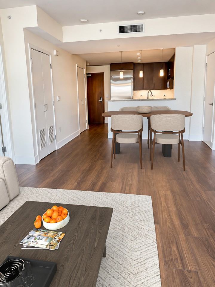 325 7th Ave #302 - Photo 7 of 28