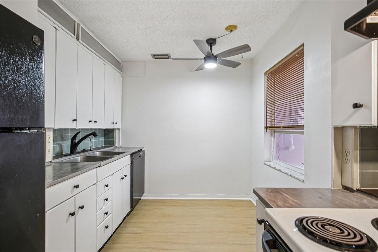 3212 38th Way S #A - Photo 6 of 22