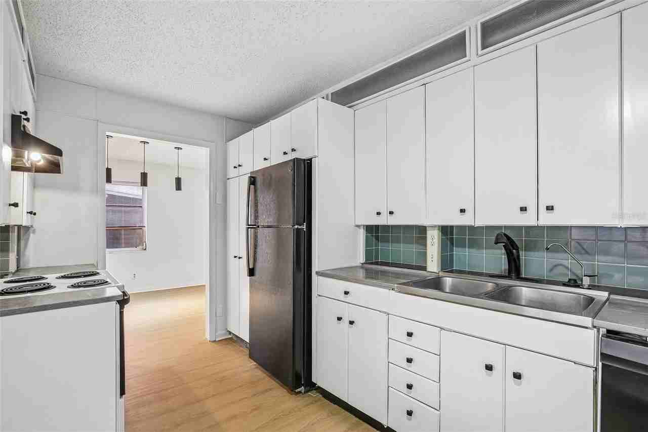 3212 38th Way S #A - Photo 7 of 22