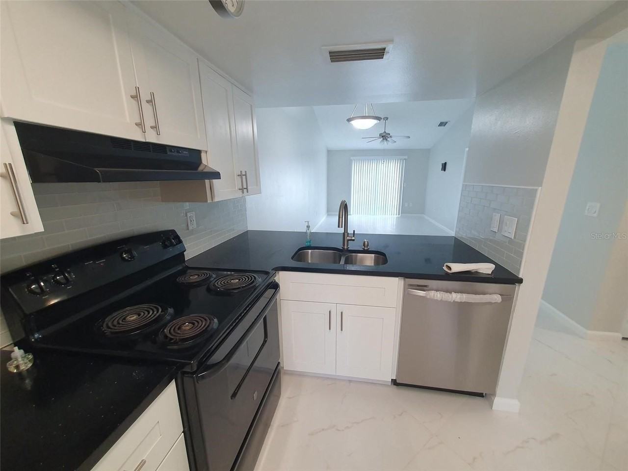 1829 Orange Boulevard Way - Photo 5 of 11