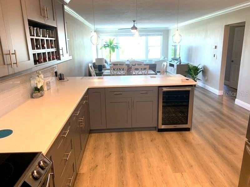 55 Harbor View Ln #202 - Photo 3 of 15