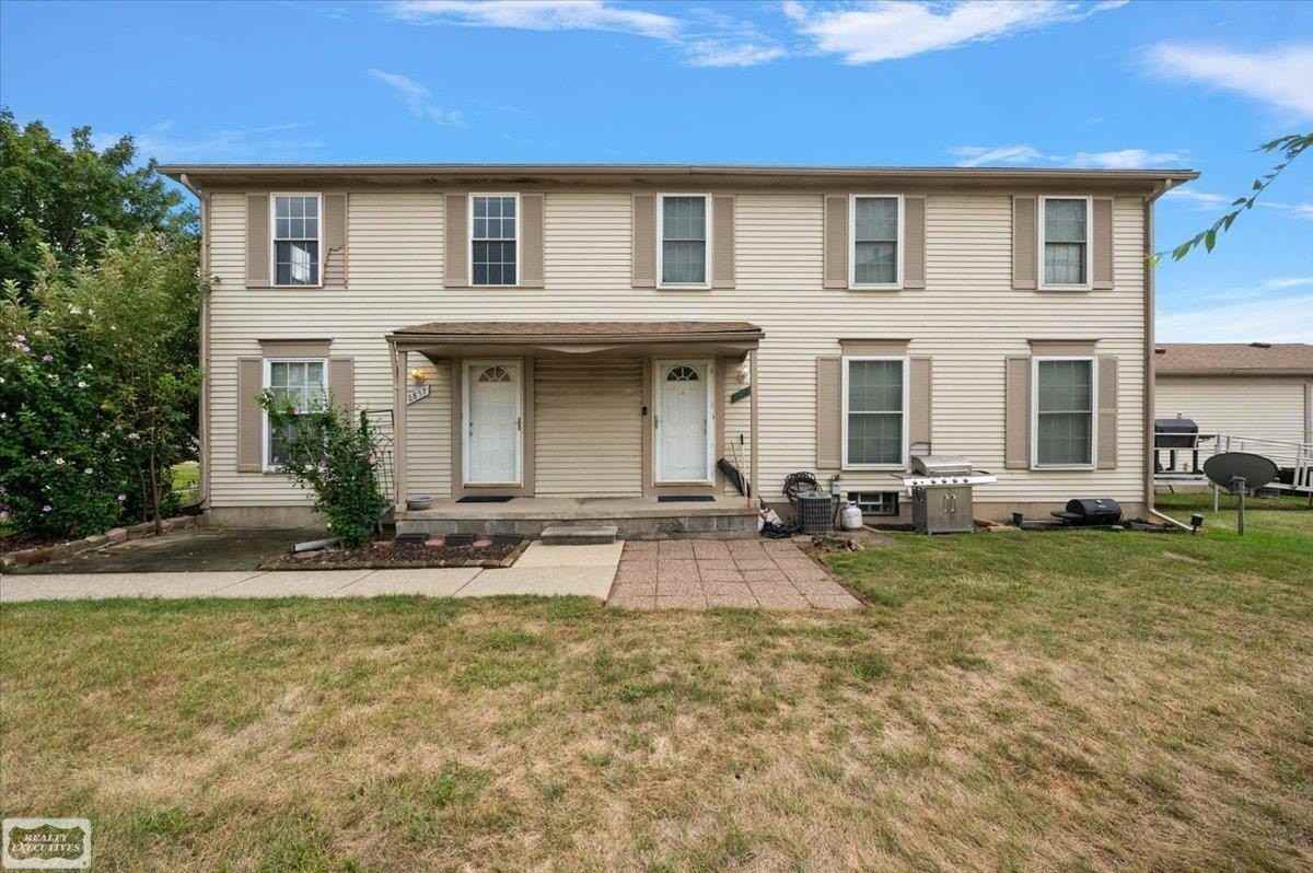8857 Sunrise Dr - Photo 2 of 46
