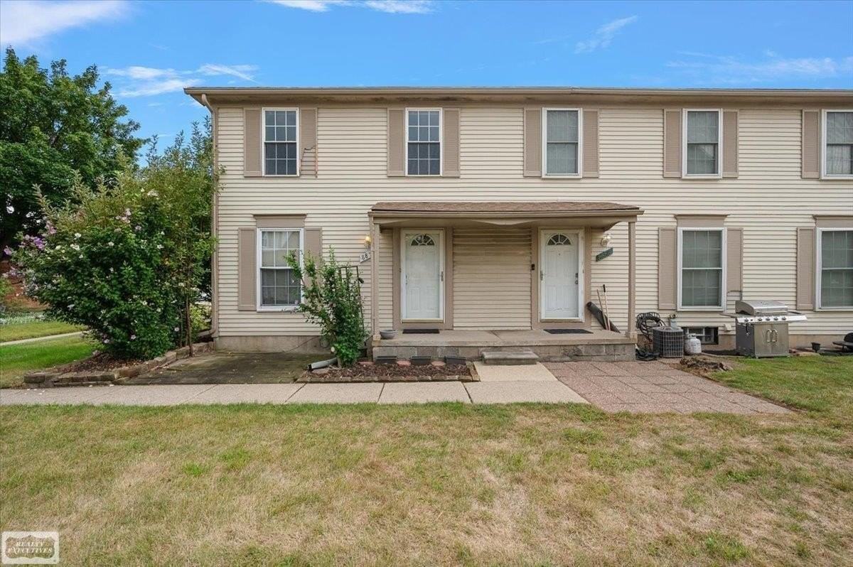 8857 Sunrise Dr - Photo 4 of 46
