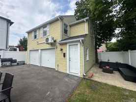 9 Court St E #1REAR - Photo 1 of 1