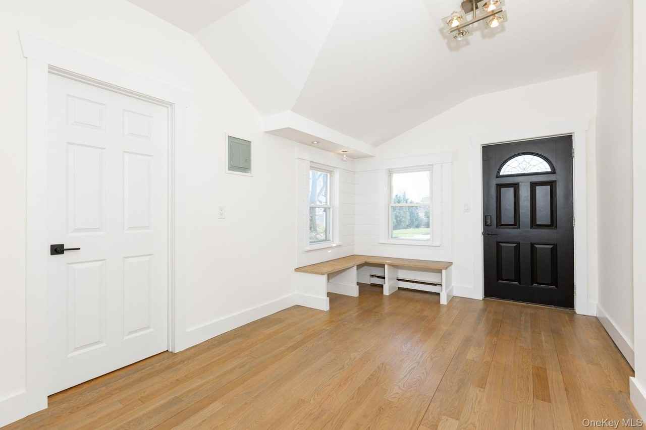 56 Riverdale Ave - Photo 4 of 12