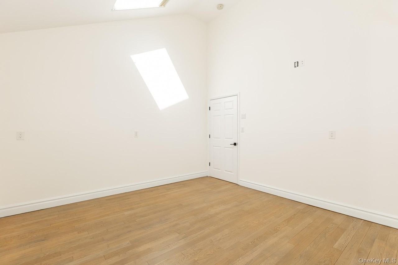 56 Riverdale Ave - Photo 7 of 12