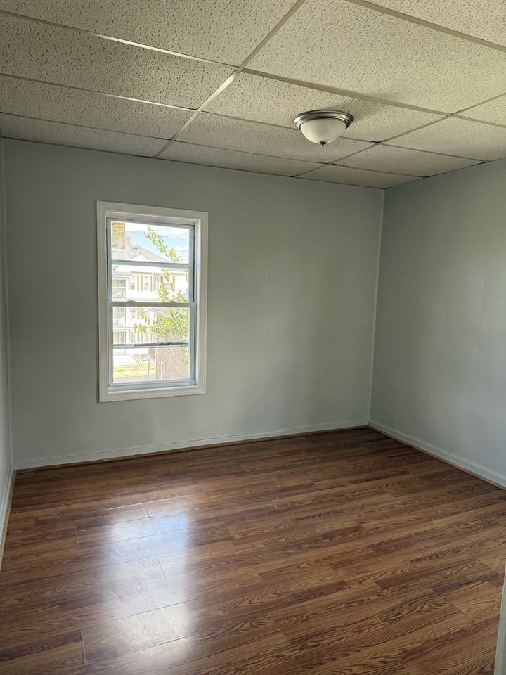 499 Lindsey St #3E - Photo 4 of 7