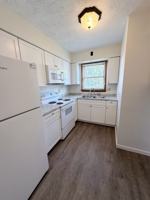 featured image of 2910 Fernwood Ave #4