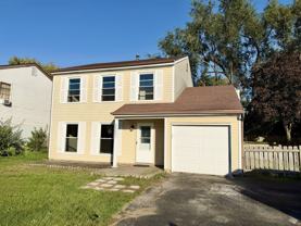 2S627 Hampton Dr - Photo 1 of 1