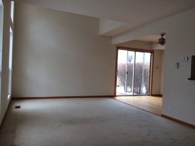 225 Acorn Dr - Photo 3 of 13