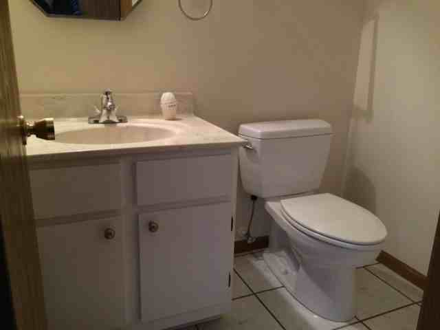 225 Acorn Dr - Photo 7 of 13
