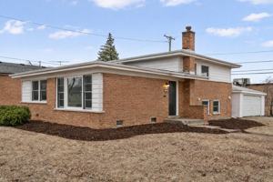featured image of 172 Strieff Ave