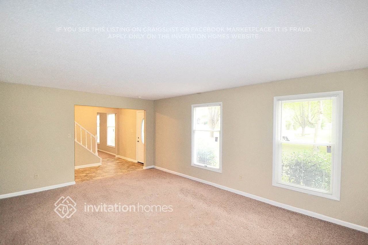 7241 Connan Ln - Photo 2 of 10