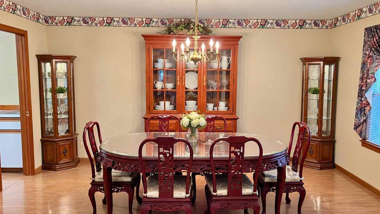 2460 Otter Creek Ln - Photo 5 of 16