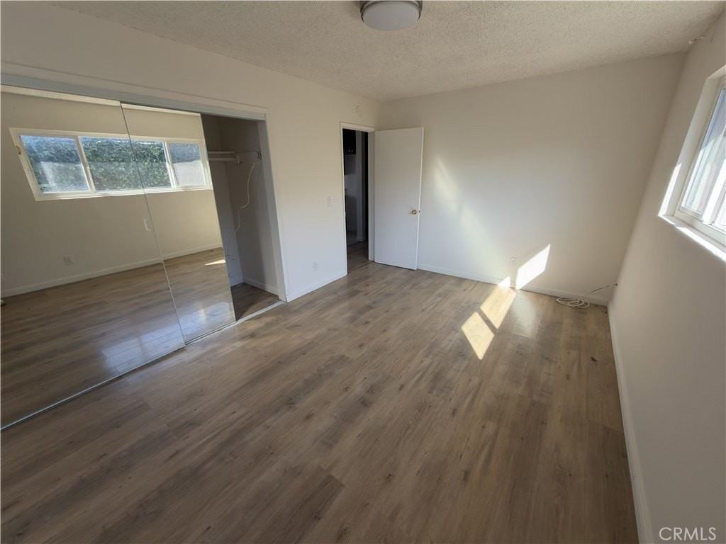 5586 Newman St - Photo 4 of 7