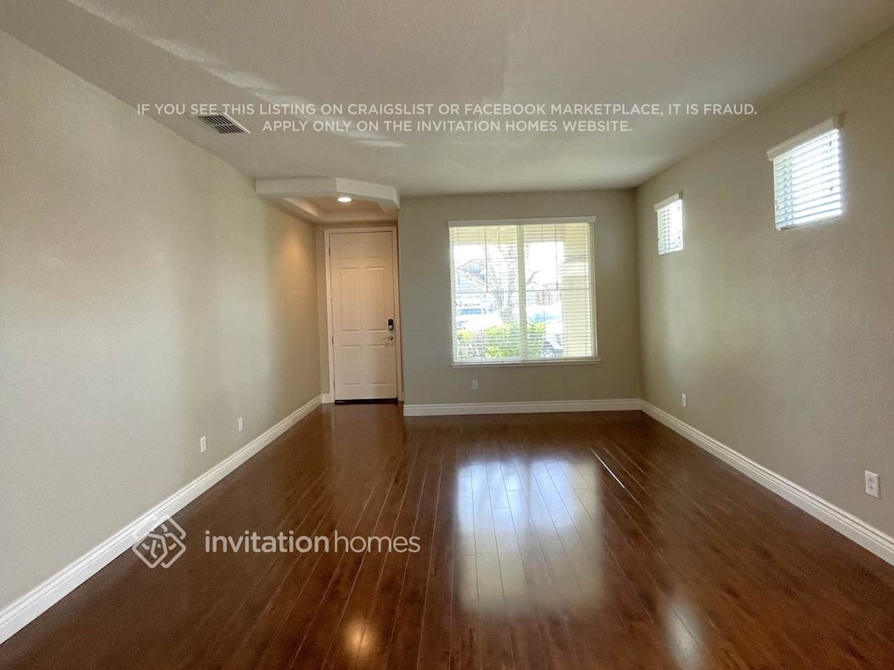 465 Elmwood Ct - Photo 2 of 13