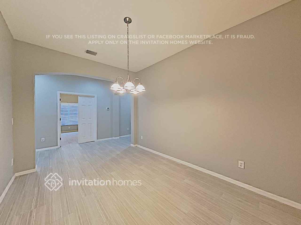 1529 Emerald Hill Way - Photo 5 of 17