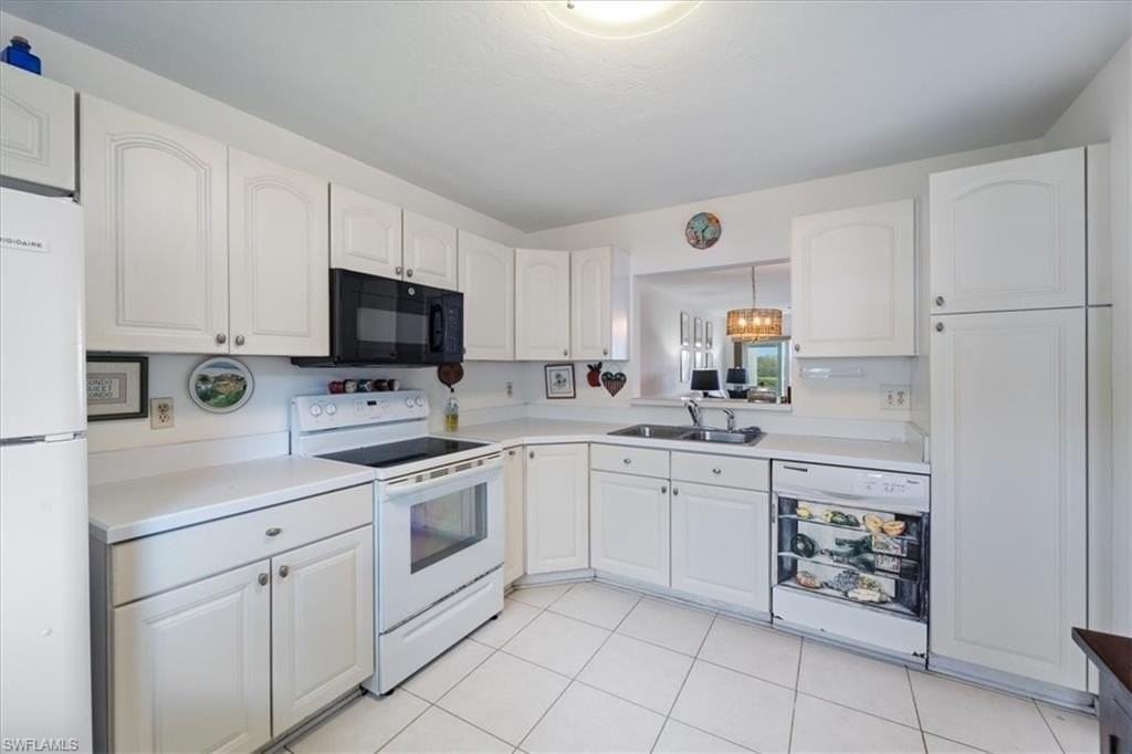 307 Goodlette-Frank Rd S #B202 - Photo 2 of 19