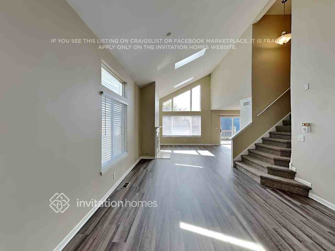 1747 Walnut Park Ln - Photo 6 of 19