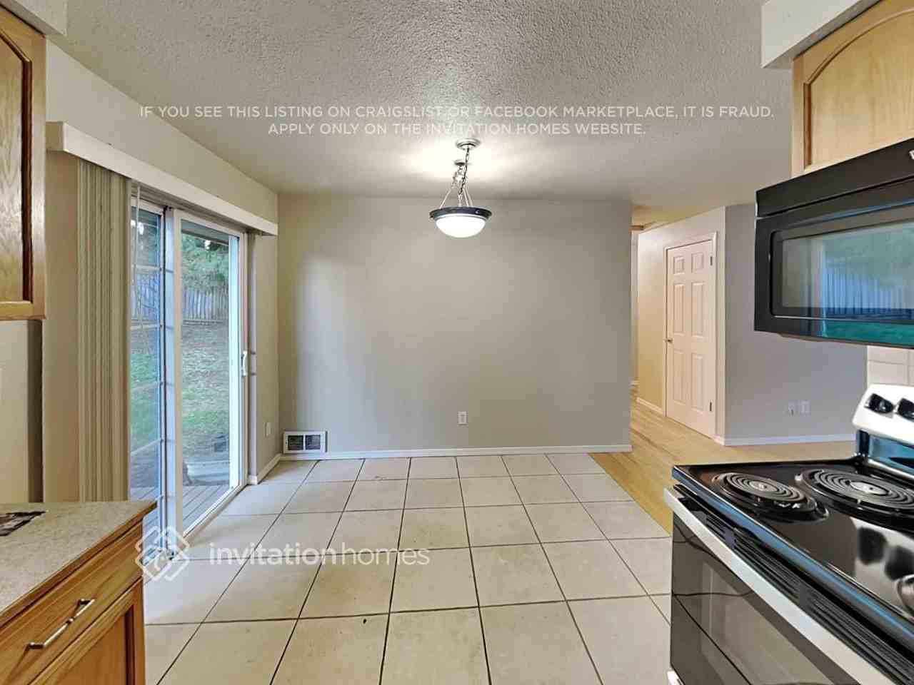 11320 30th Ave Se - Photo 6 of 18