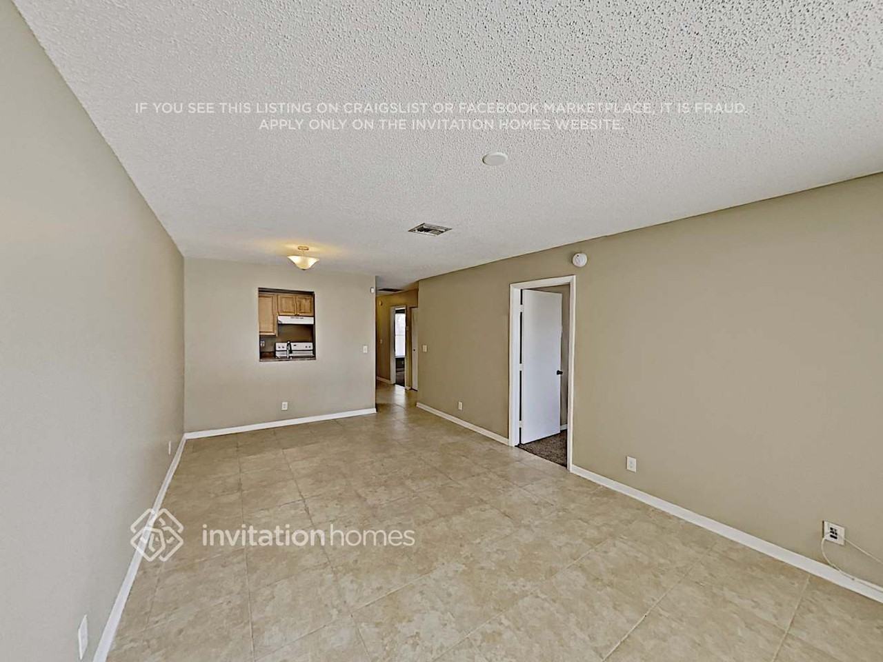 5187 Glencove Ln - Photo 4 of 14