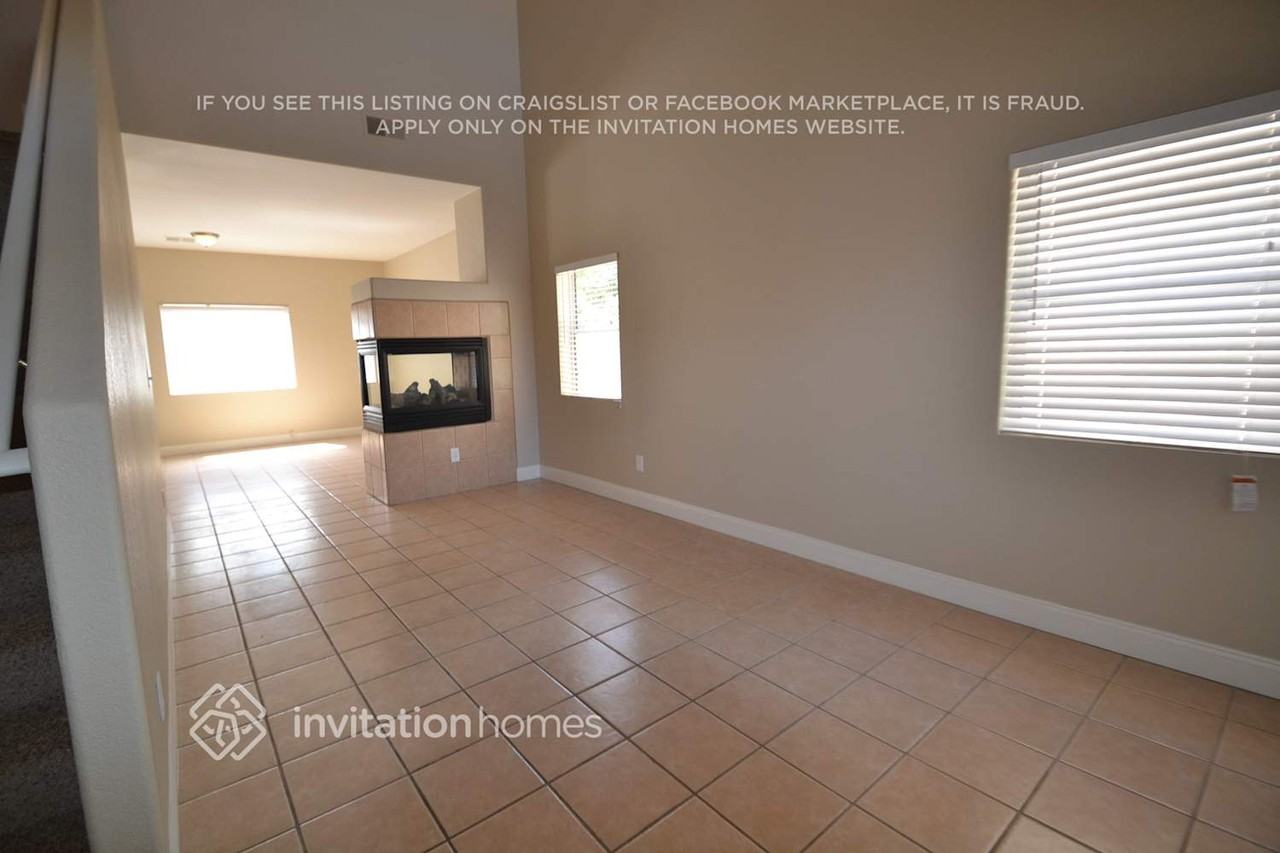 2709 Brill St - Photo 2 of 10