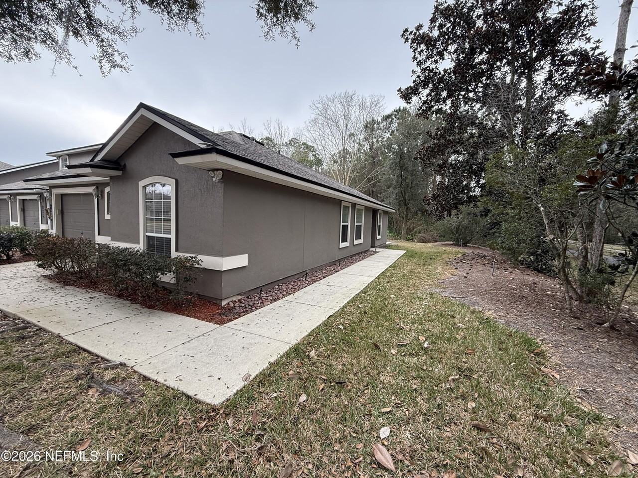 1800 Green Springs Cir #D - Photo 2 of 44