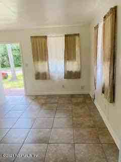 1032 Saint Clair St - Photo 5 of 14