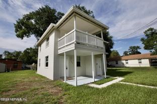 1709 Dot St - Photo 1 of 1