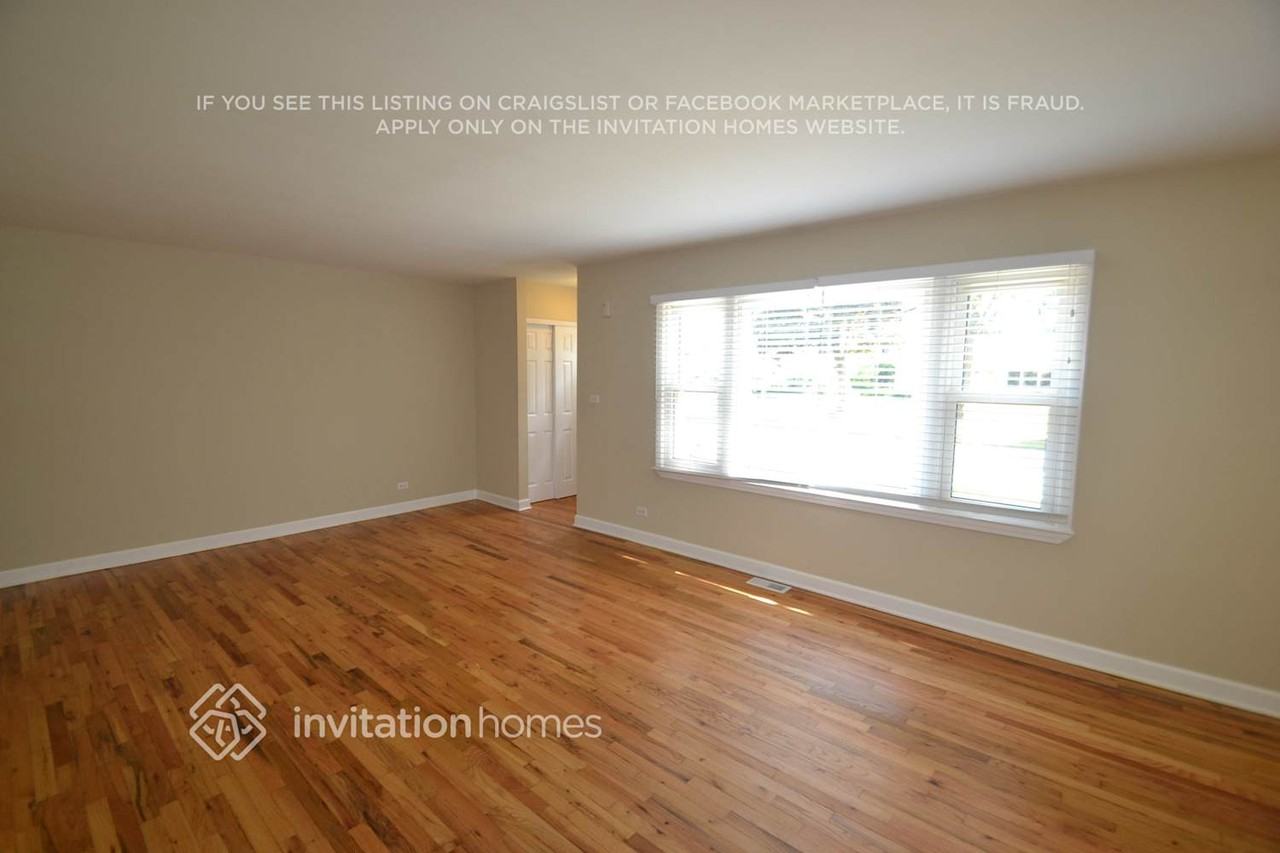 680 Mohave St - Photo 2 of 13