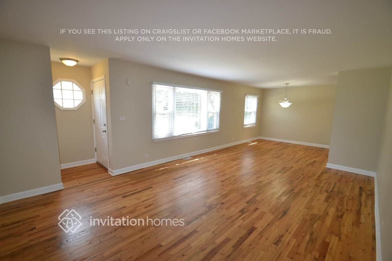 680 Mohave St - Photo 3 of 13