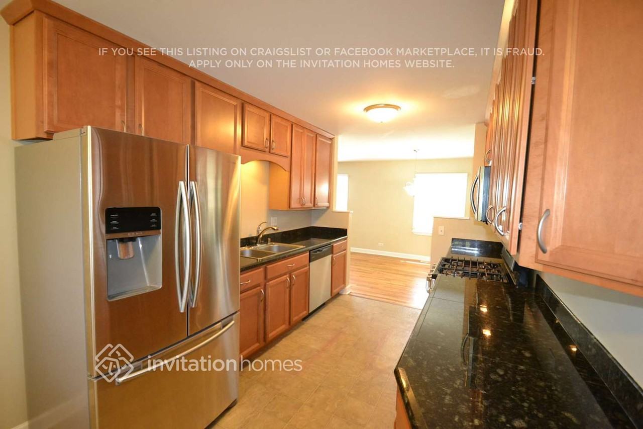 680 Mohave St - Photo 4 of 13