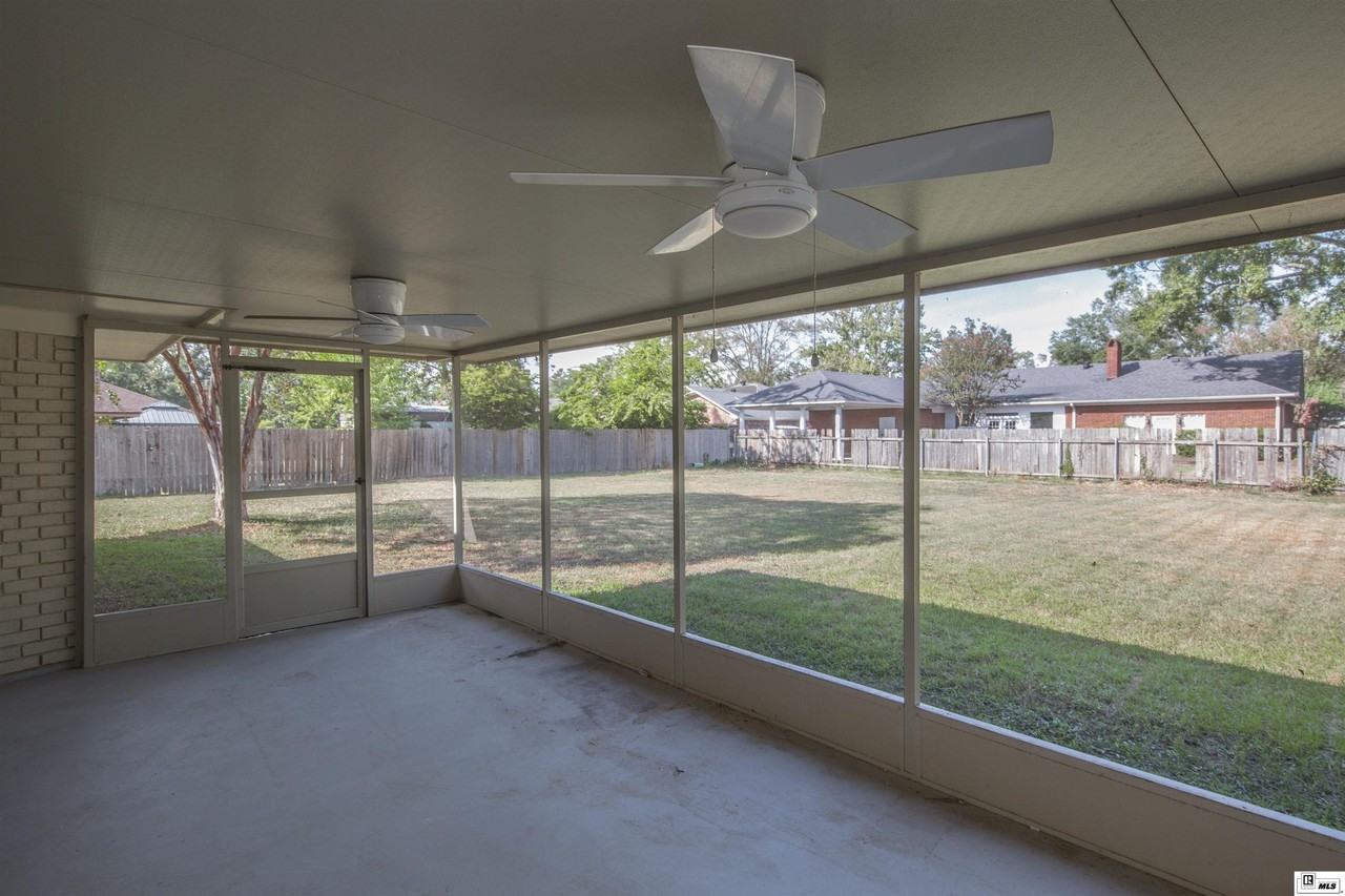 2801 Cuba Blvd - Photo 4 of 16