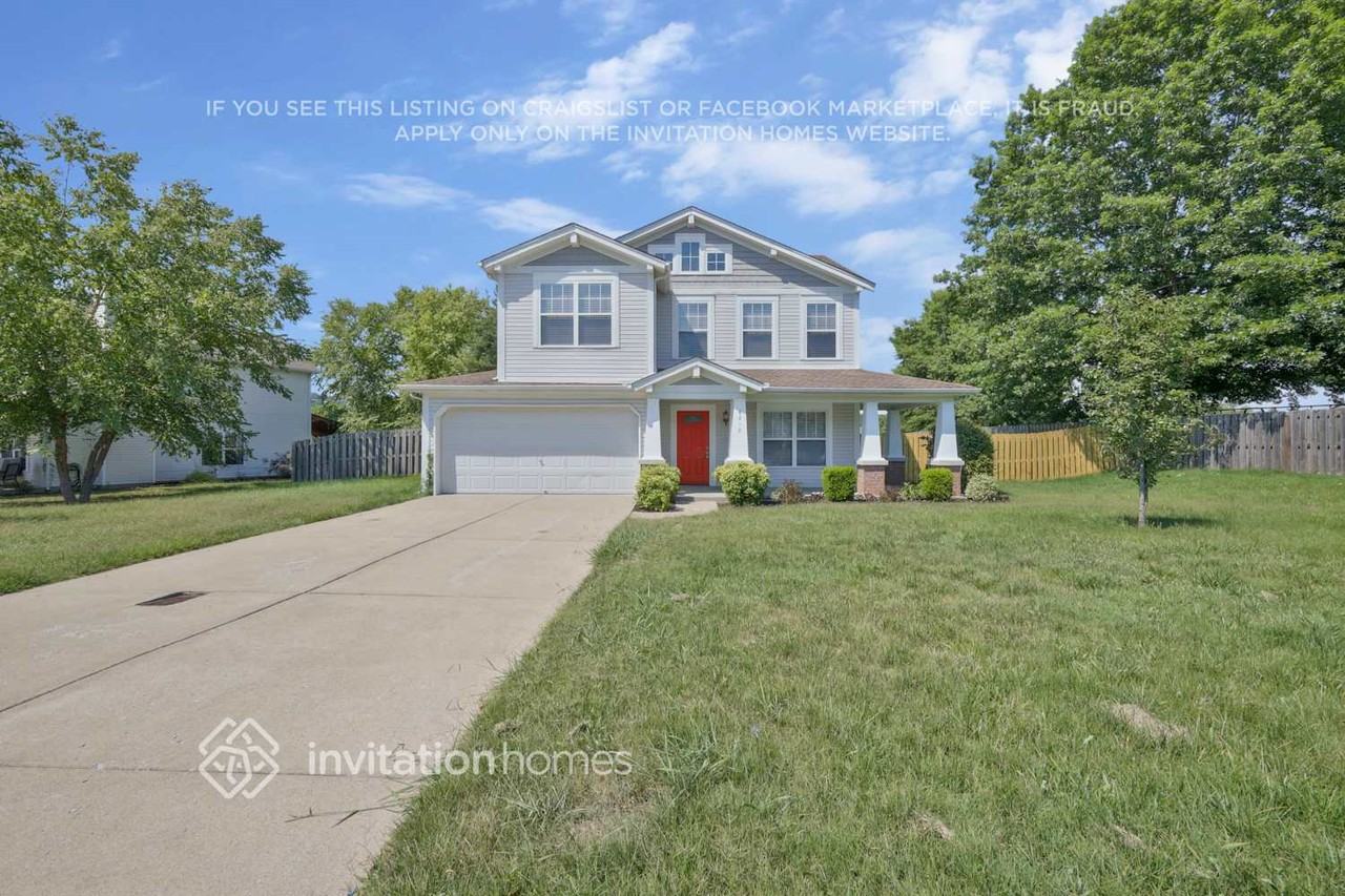 8212 Boone Trce - Photo 2 of 31